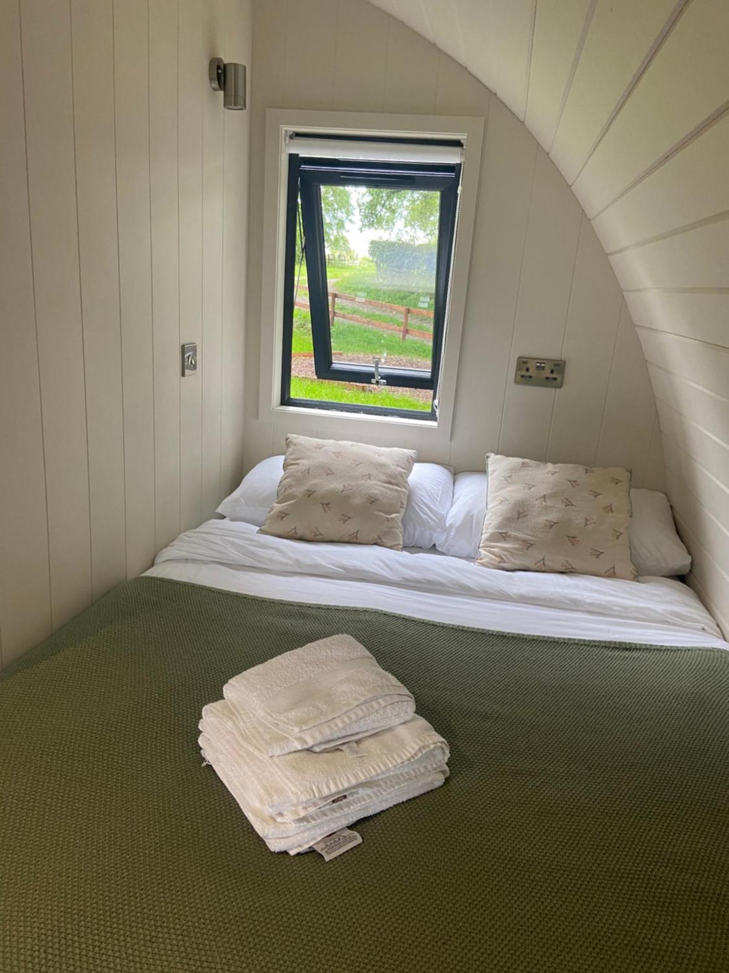 Kildare Countryside Pods Villa Eksteriør billede